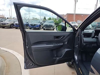 2026 Subaru Outback — photo 17 view