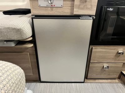 2023 Winnebago TRAVATO - Photo 12
