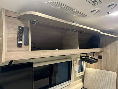 2023 Winnebago TRAVATO - Photo 20