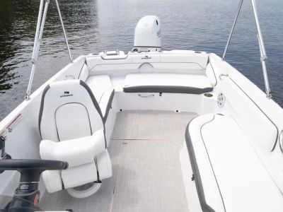 2026 Stingray 182SC - Photo 7