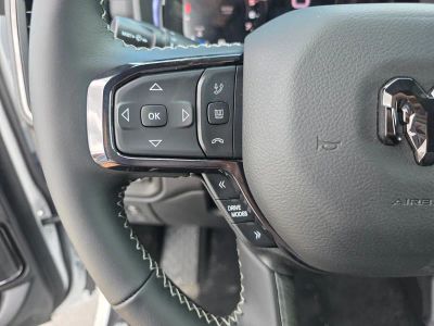 2026 Ram 1500 — photo 18 view