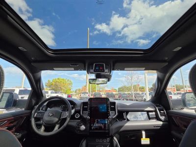 2026 Ram 1500 — photo 10 view