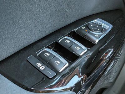 2026 Kia K5 — photo 22 view