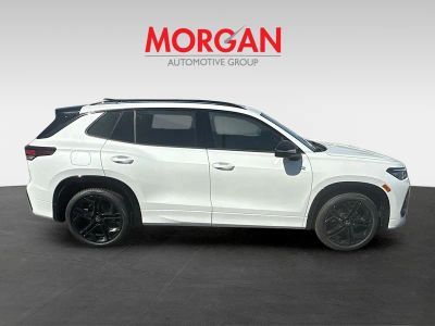 2026 Volkswagen Tiguan — photo 8 view