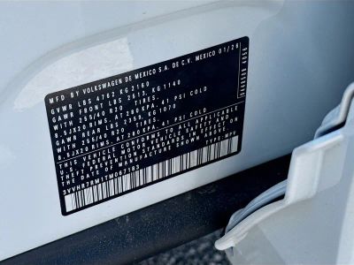 2026 Volkswagen Tiguan — photo 27 view