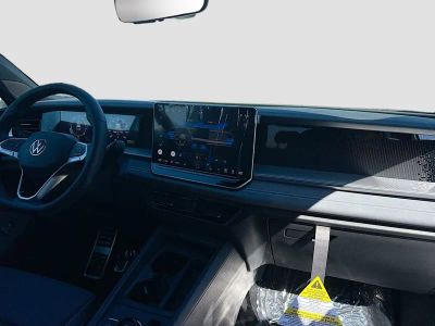 2026 Volkswagen Tiguan — photo 24 view