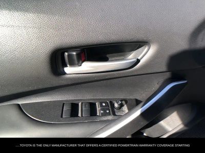 2025 Toyota Corolla SE - Photo 16