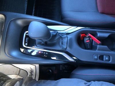 2025 Toyota Corolla SE - Photo 24