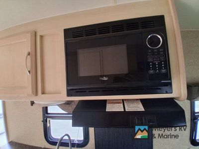 2017 Winnebago Minnie - Photo 9