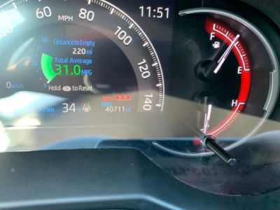 2024 Toyota RAV4 LE - Photo 20