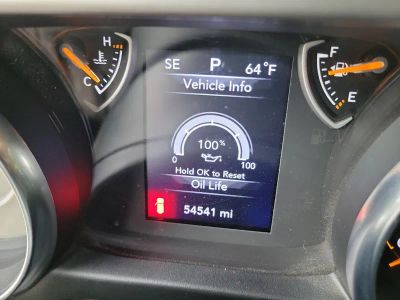 2022 Jeep Wrangler — photo 23 view