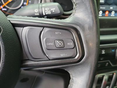 2022 Jeep Wrangler — photo 21 view