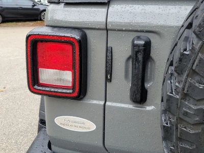 2022 Jeep Wrangler — photo 9 view