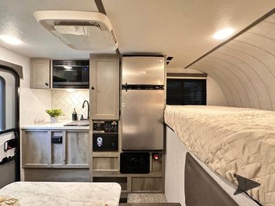 2026 Wayfinder RV GO LITE LTD — photo 25 view