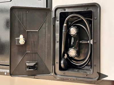 2026 Wayfinder RV GO LITE LTD — photo 21 view