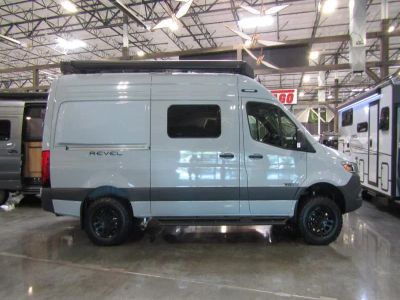 2026 Winnebago REVEL - Photo 12