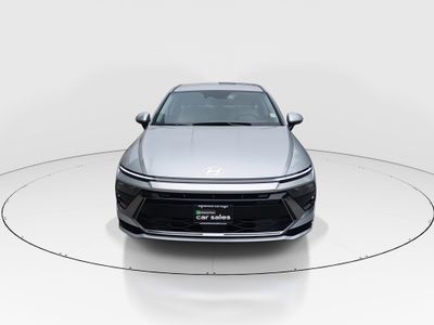 2025 Hyundai Sonata Hybrid - Photo 2