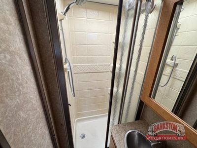 2009 Dutchmen Dorado Sprinter 24SA — photo 18 view