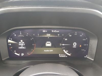 2025 Mitsubishi Outlander — photo 14 view