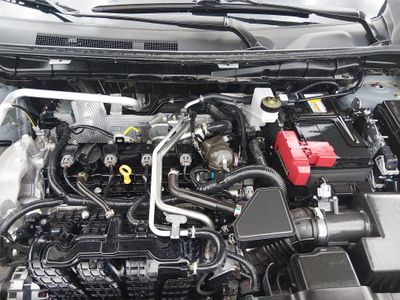 2025 Mitsubishi Outlander — photo 9 view