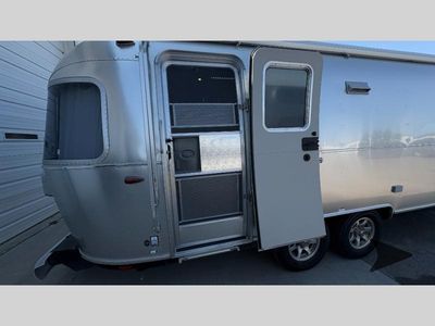 2022 Airstream Flying Cloud - Photo 8