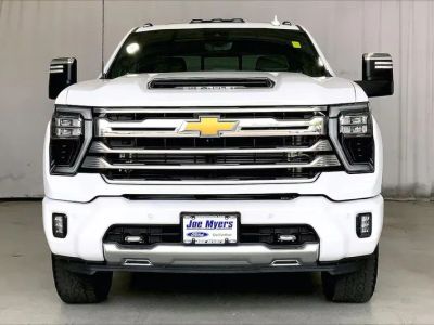 2024 Chevrolet Silverado 2500HD - Photo 2