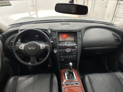 2015 INFINITI QX70 - Photo 20