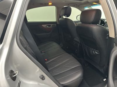 2015 INFINITI QX70 - Photo 22