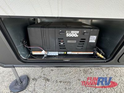 2026 Keystone RV Raptor - Photo 10