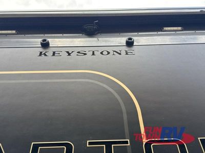 2026 Keystone RV Raptor - Photo 17