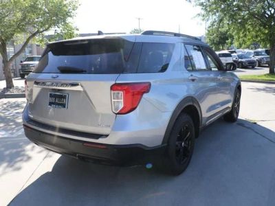2021 Ford Explorer — detail view