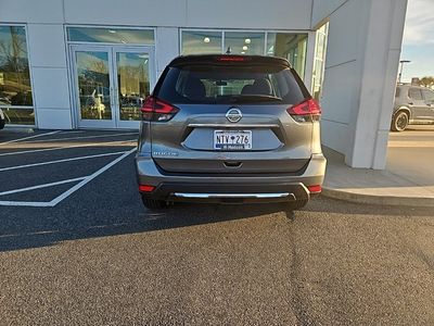 2017 Nissan Rogue - Photo 5