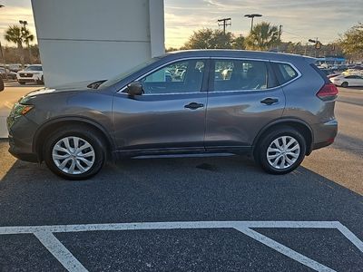 2017 Nissan Rogue - Photo 3