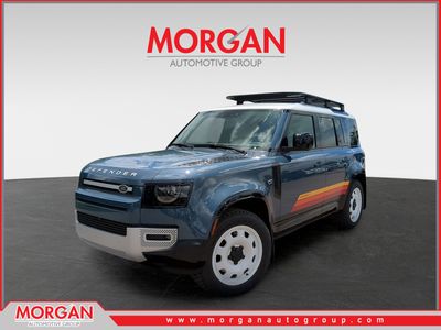 2022 Land Rover Discovery S R-Dynamic — front three-quarter view