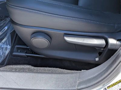 2021 Mazda CX-30 — photo 21 view