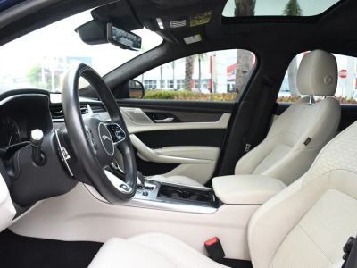 2022 Jaguar XF — photo 22 view