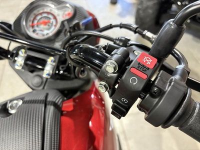 2025 Honda Navi Pearl Red - Photo 14