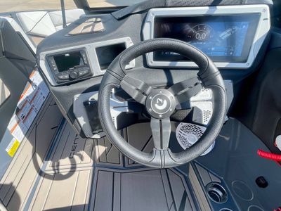 2025 Centurion NV233 - Photo 14