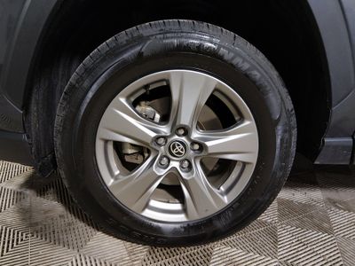 2024 Toyota RAV4 - Photo 10