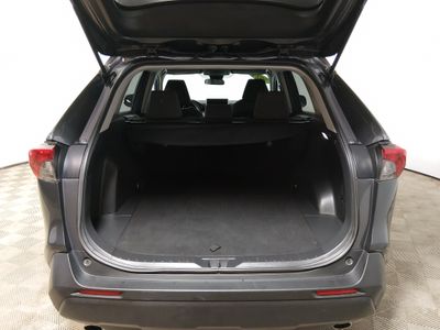2024 Toyota RAV4 - Photo 11