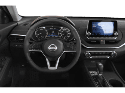 2022 Nissan Altima - Photo 4