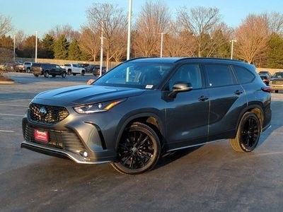 2024 Toyota Highlander - Photo 2