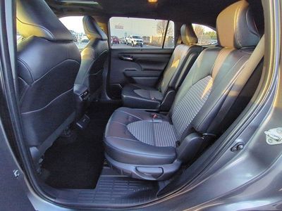 2024 Toyota Highlander - Photo 16