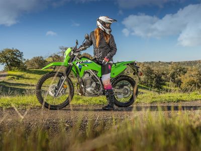 2026 Kawasaki KLX230 S - Photo 8