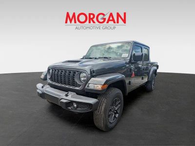 2025 Jeep Gladiator — engine compartment view