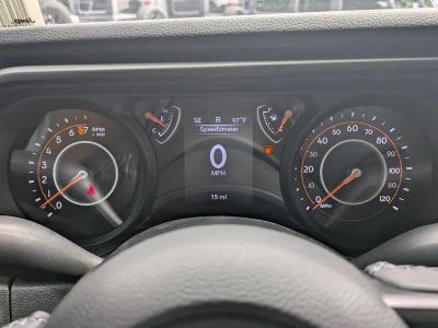 2025 Jeep Gladiator — photo 23 view