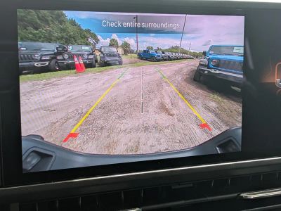 2025 Jeep Gladiator — photo 18 view