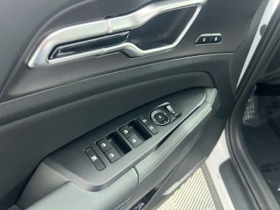 2026 Kia Sportage — photo 16 view