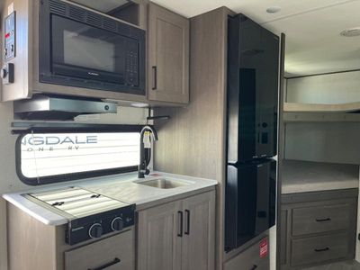 2026 Grand Design Transcend One - Photo 9
