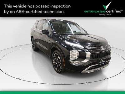 2024 Mitsubishi Outlander - Photo 1